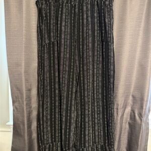 ⭐️ SOLD ⭐️ Time and Tru Black and Silver Striped Pants